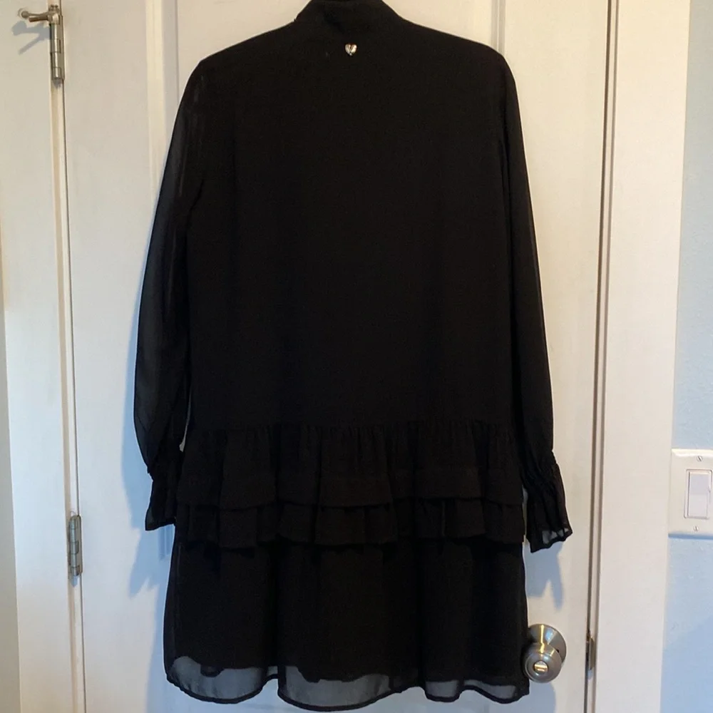 LBD - Picture 5 of 7